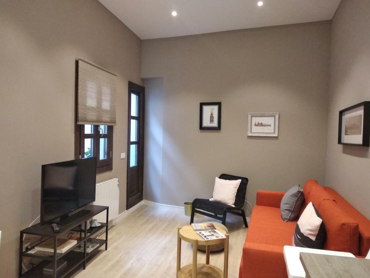 La Casa Tahona Plaza de Cervantes Alcalá de Henares Exterior foto